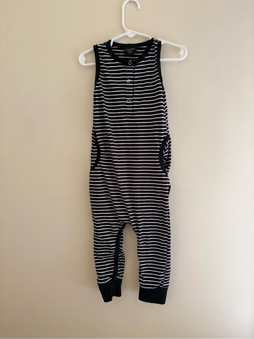 Little Bipsy Black & White Striped Sleeveless Pocket Romper Size 2/3T